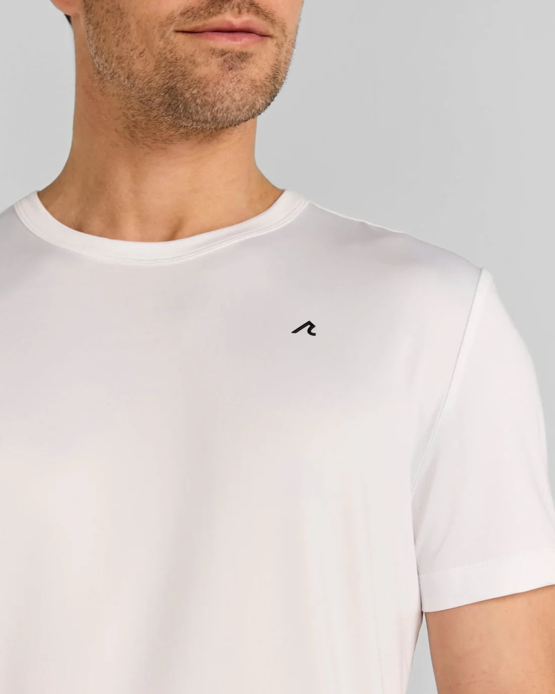 Redvanly Minna Athletic Crew in Bright White Medium