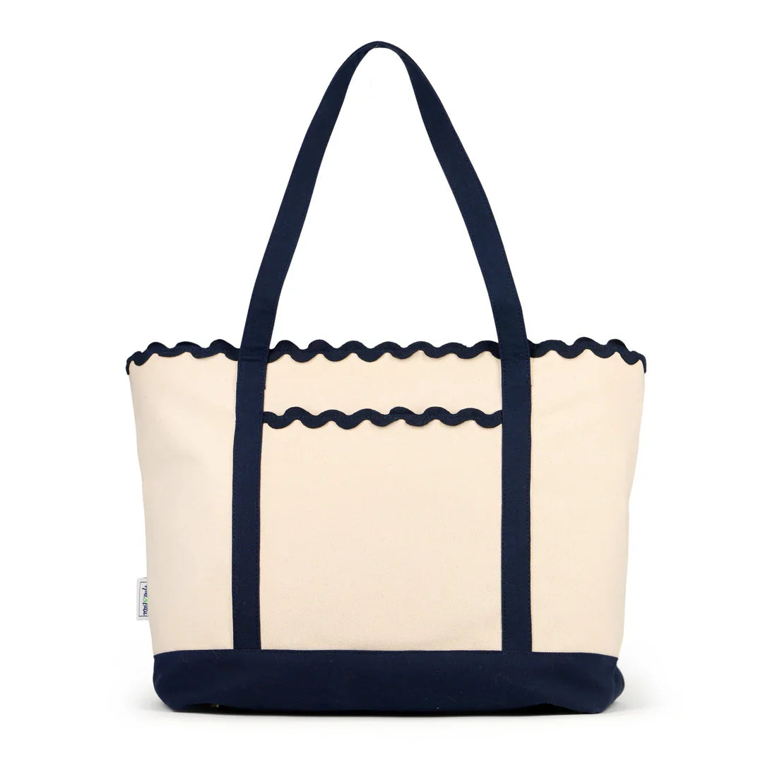 Ame & Lulu Court to Coast Tote