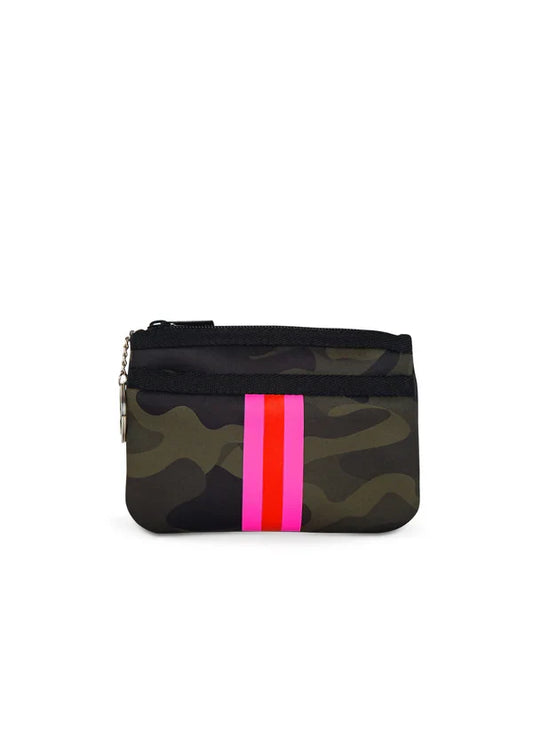 Haute Shore Max Showoff (Zip) Card Case Green Camo